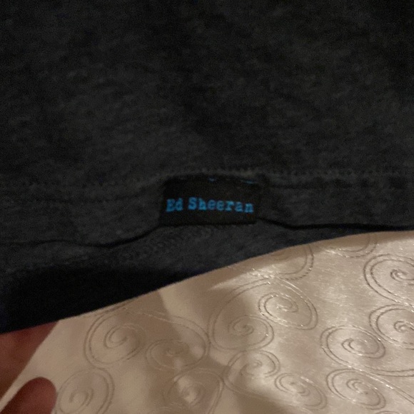 Ed Sheeran Artist/Concert T-Shirt Adult Size Large 💥 - Picture 3 of 5